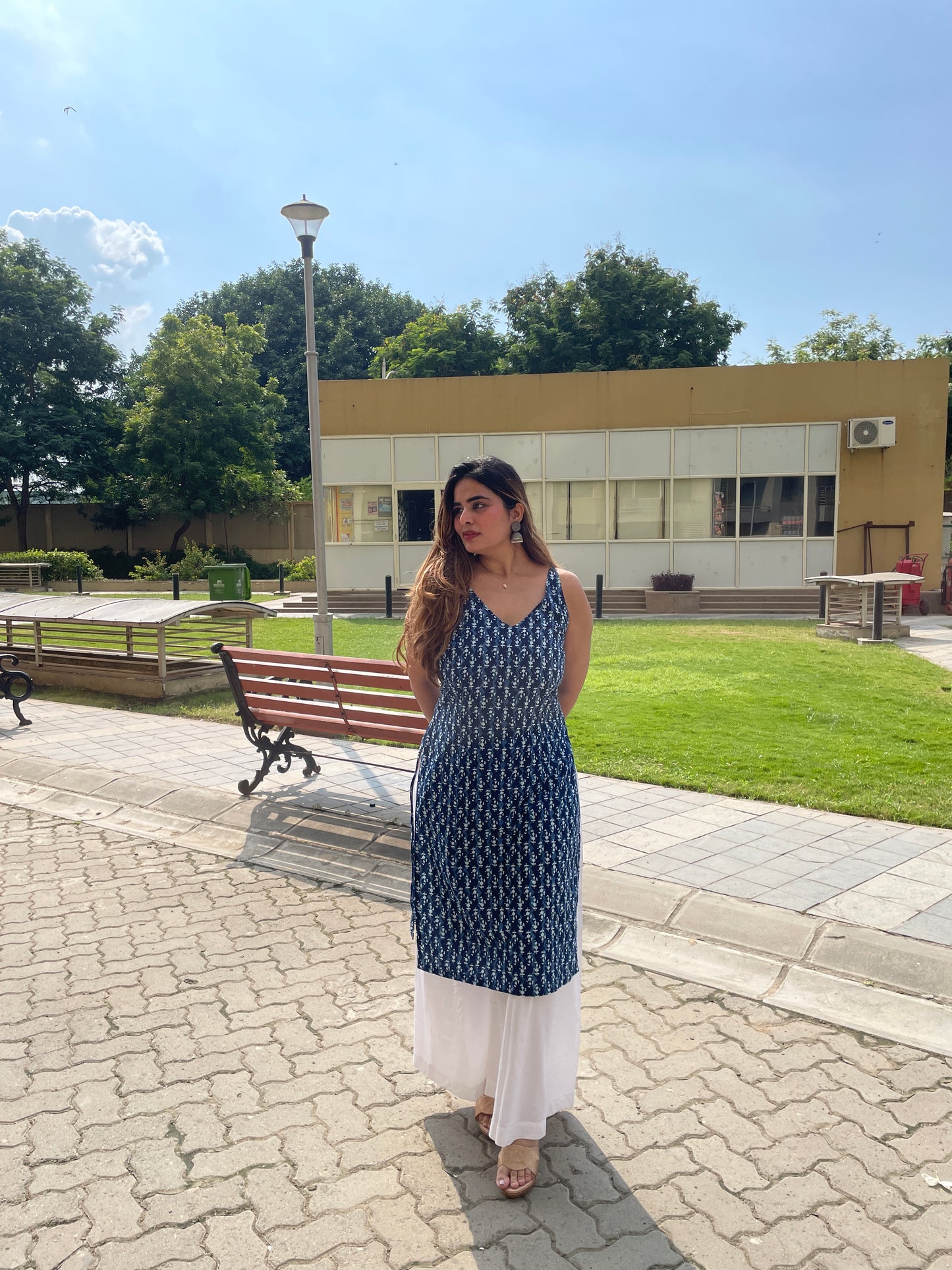 Tarangini Kurti